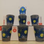Glas med blå og gul dekoration (6 stk)